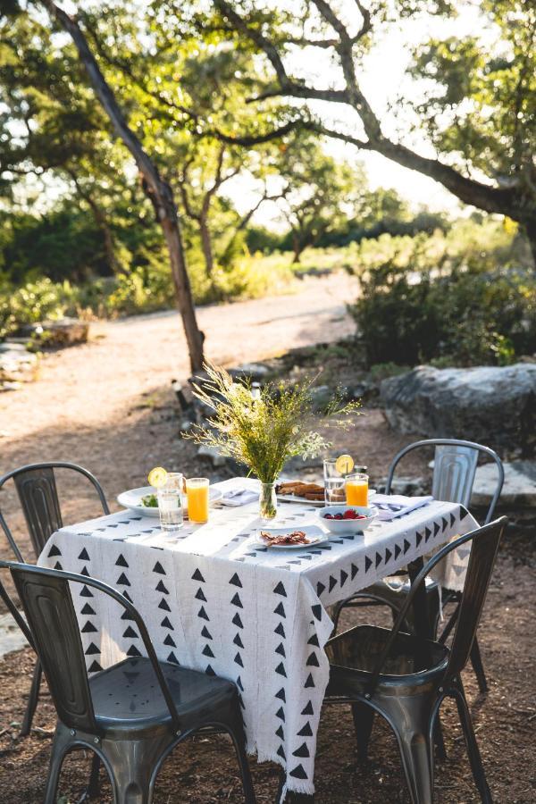 Collective Hill Country Hotel Wimberley Exterior photo